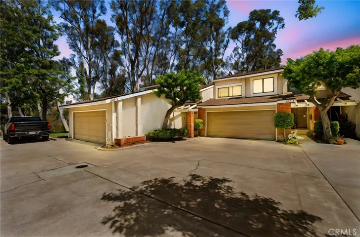 6519 E Camino Vista 4, Anaheim Hills, California 92807
