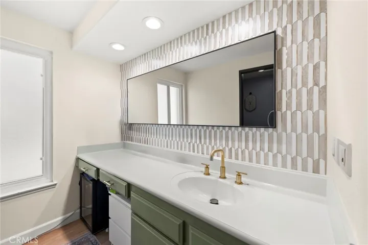 6519 E Camino Vista 4, Anaheim Hills, California 92807