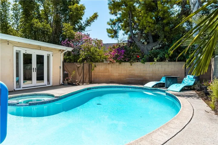 4353 E Bluewater Circle, Anaheim Hills, California 92807