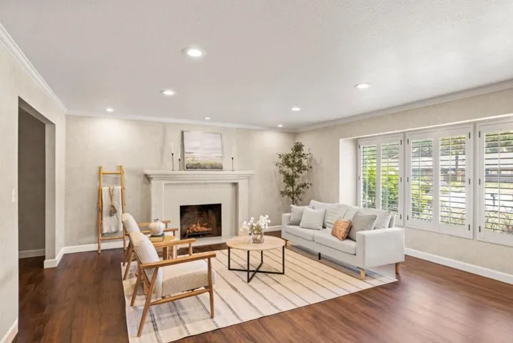 22820 Bravo Place, Salinas, California 93908