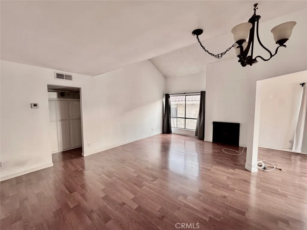 225 N Rose Street 410, Burbank, California 91505 home-pic-7