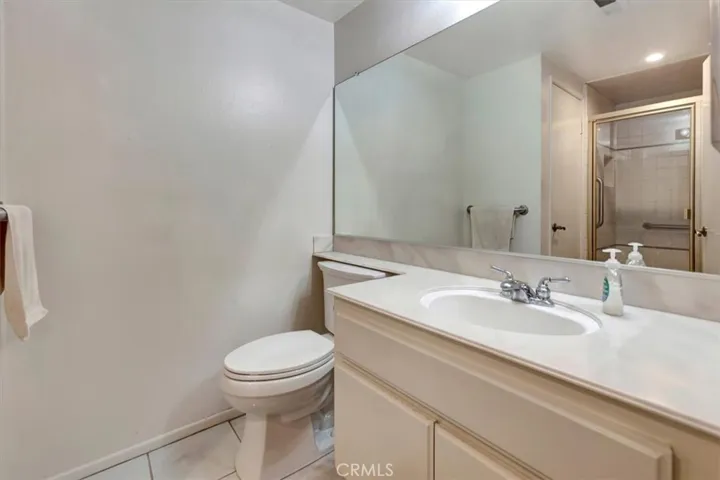 Downstairs bath.
