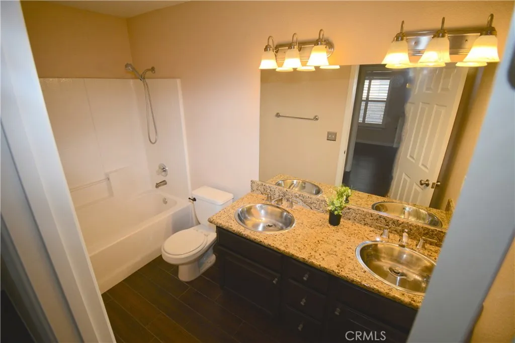 13074 Greensboro Road, Victorville, California 92395 home-pic-12