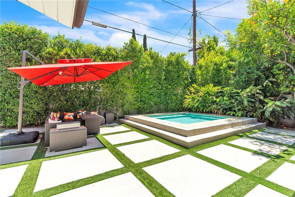 238 S Lincoln Street, Burbank, California 91506 home-pic-29