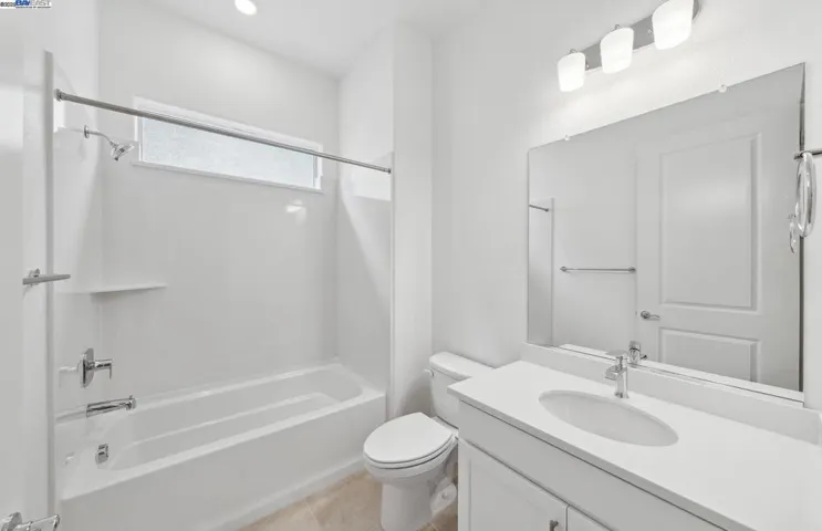 17702 Brightwood Avenue, Lathrop, California 95330