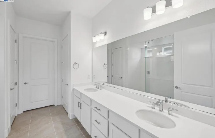 17702 Brightwood Avenue, Lathrop, California 95330