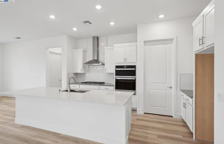 17702 Brightwood Avenue, Lathrop, California 95330