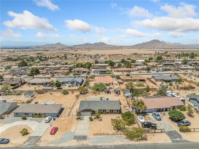 16986 Ouray Road, Apple Valley, California 92307