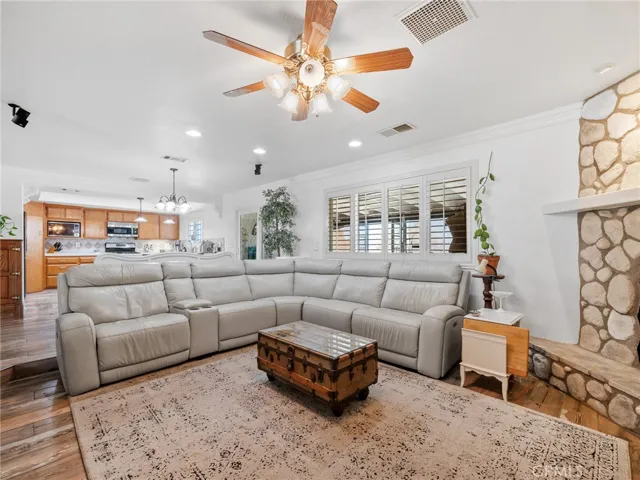 16986 Ouray Road, Apple Valley, California 92307