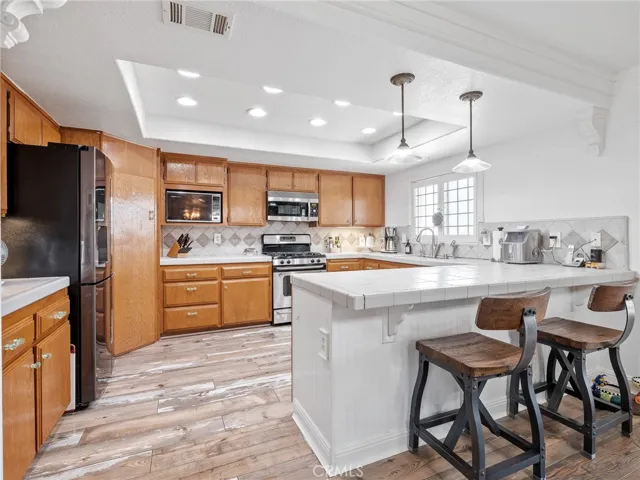 16986 Ouray Road, Apple Valley, California 92307