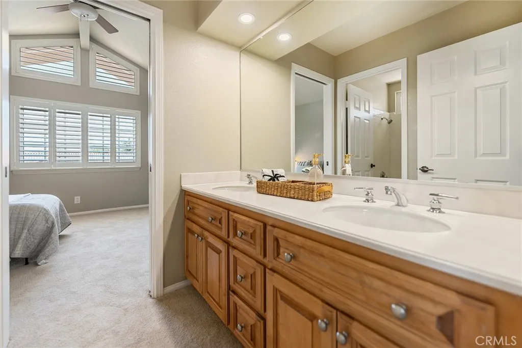 6335 E Smokey Avenue, Orange, California 92867 home-pic-36