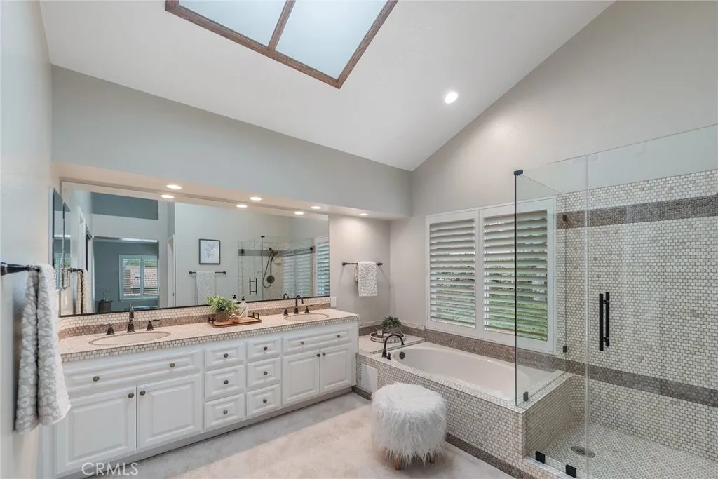 6335 E Smokey Avenue, Orange, California 92867 home-pic-49