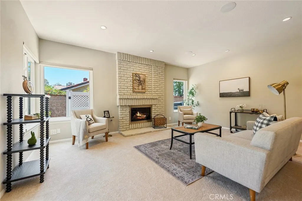 6335 E Smokey Avenue, Orange, California 92867 home-pic-21
