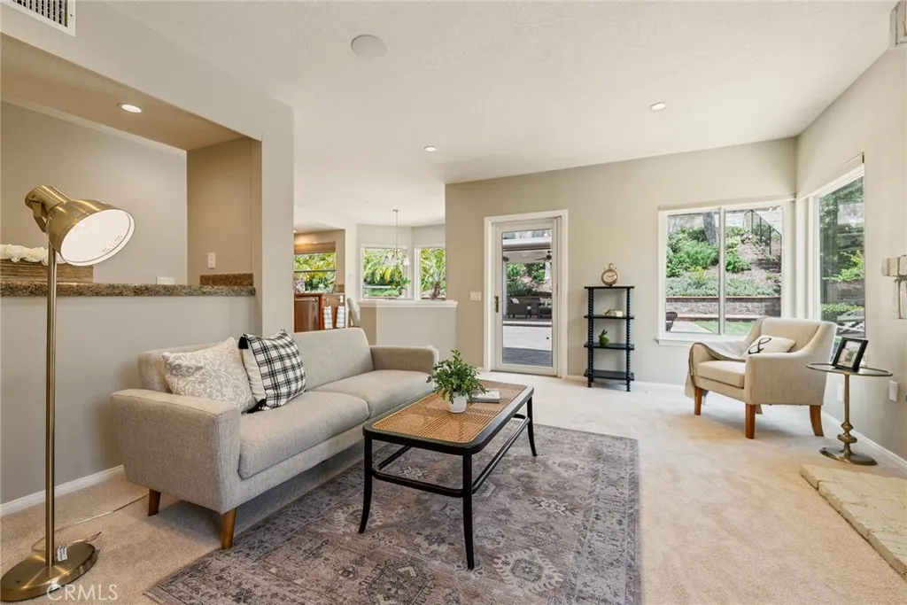 6335 E Smokey Avenue, Orange, California 92867 home-pic-23