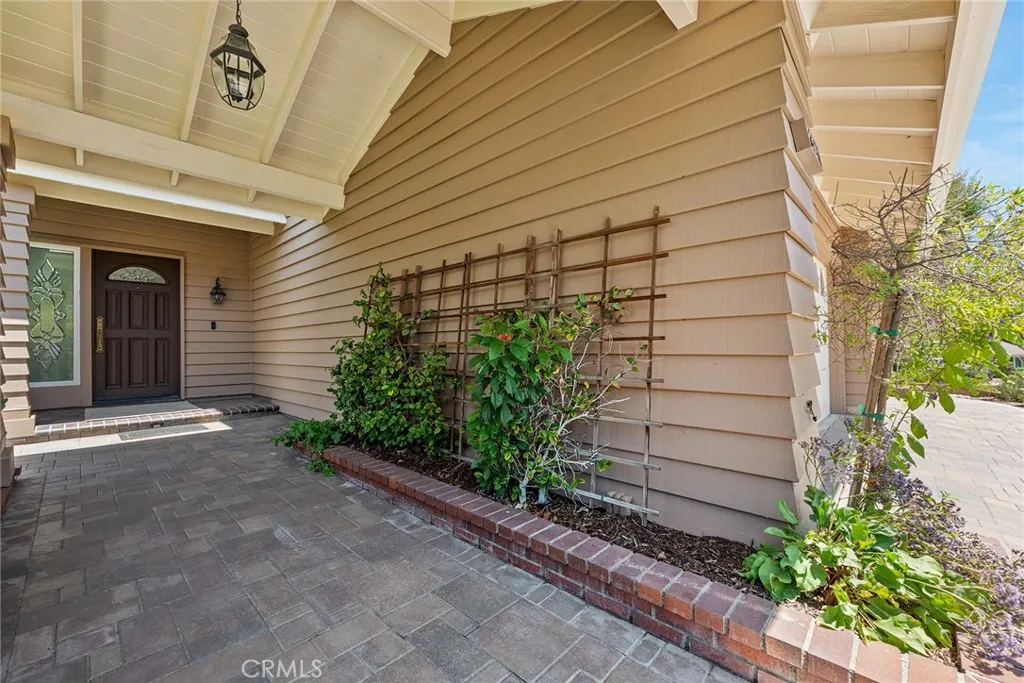 6335 E Smokey Avenue, Orange, California 92867 home-pic-63