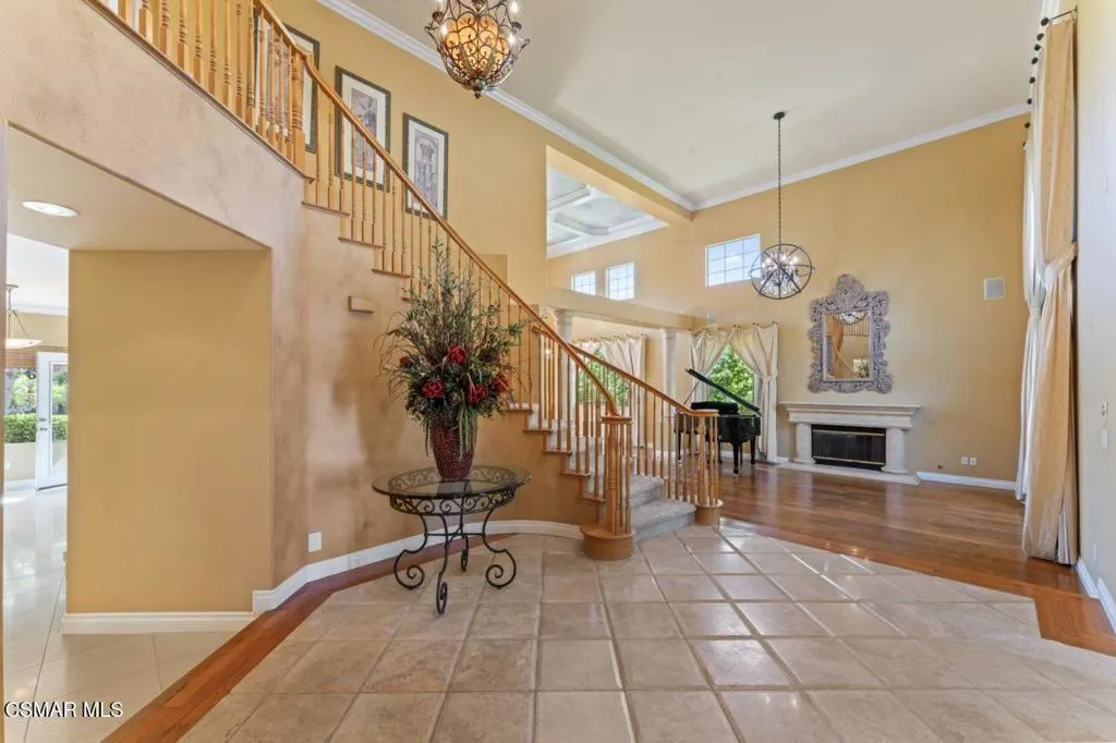 64 Highland Road, Simi Valley, California 93065 home-pic-6