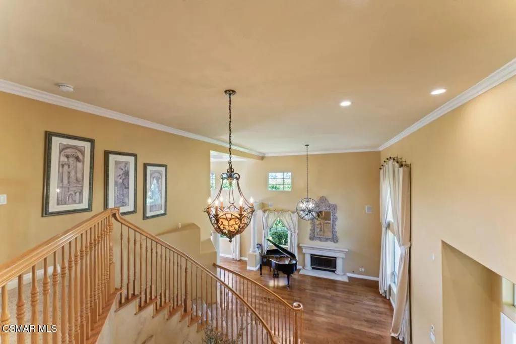 64 Highland Road, Simi Valley, California 93065 home-pic-30