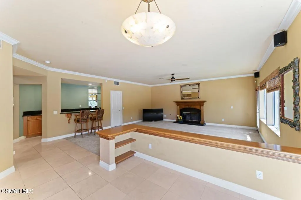 64 Highland Road, Simi Valley, California 93065 home-pic-19