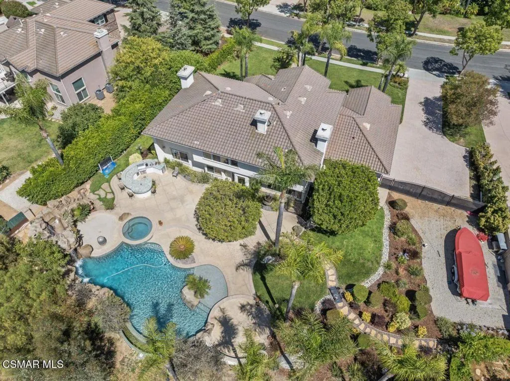 64 Highland Road, Simi Valley, California 93065 home-pic-38