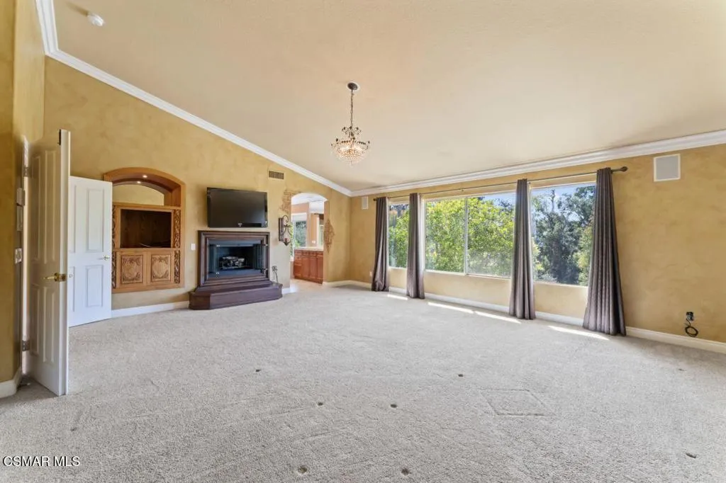 64 Highland Road, Simi Valley, California 93065 home-pic-23
