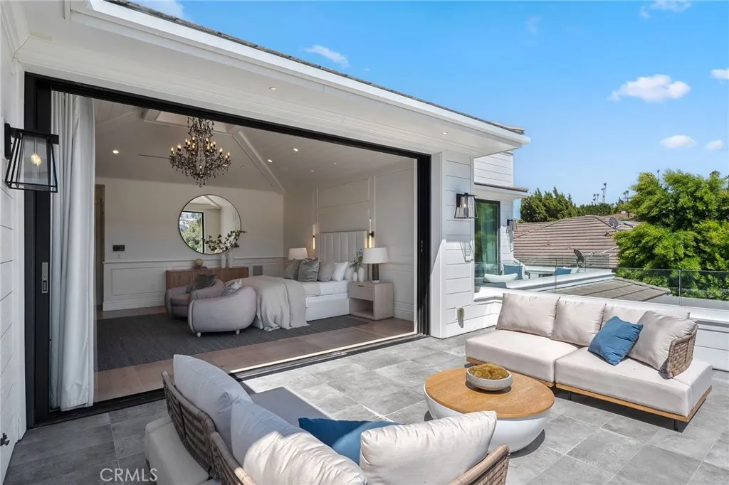 16630 Oldham Place, Encino, California 91436 home-pic-42