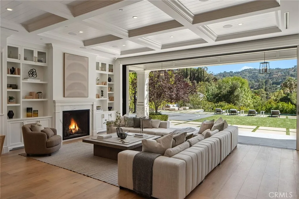 16630 Oldham Place, Encino, California 91436 home-pic-18