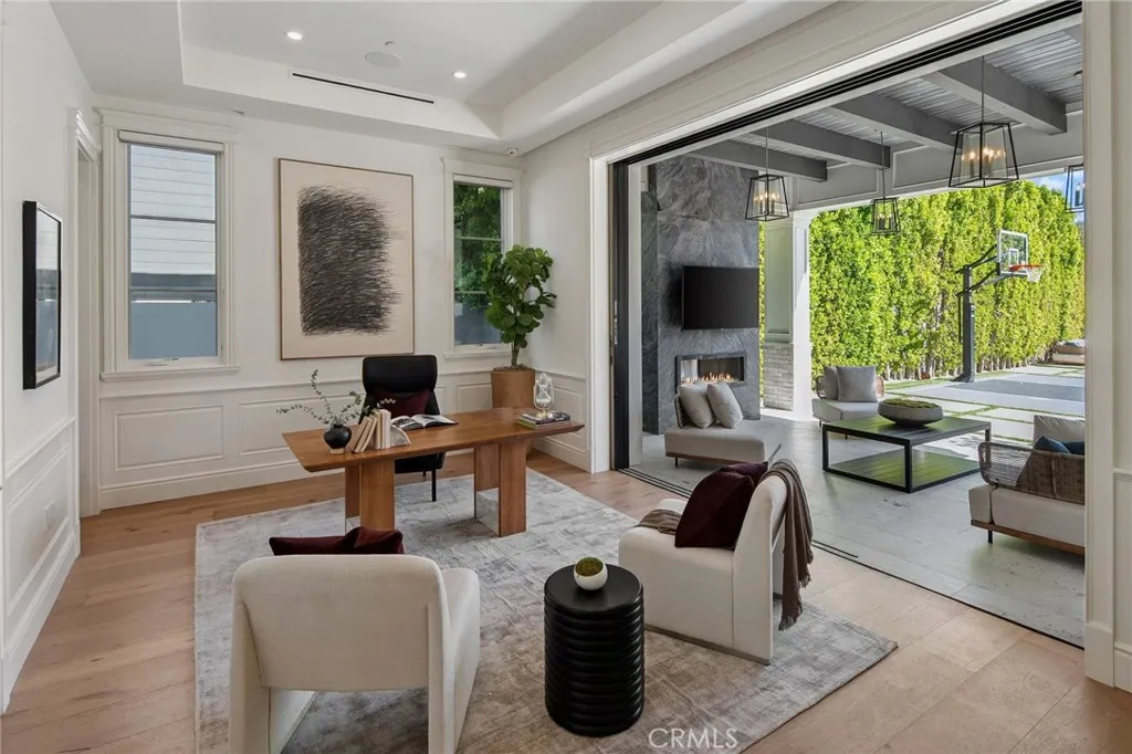 16630 Oldham Place, Encino, California 91436 home-pic-47