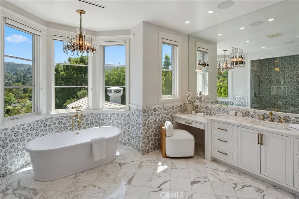 16630 Oldham Place, Encino, California 91436 home-pic-36