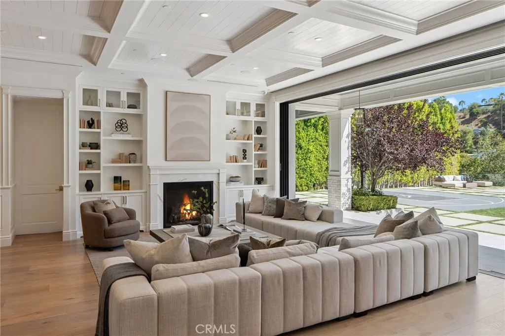 16630 Oldham Place, Encino, California 91436 home-pic-19