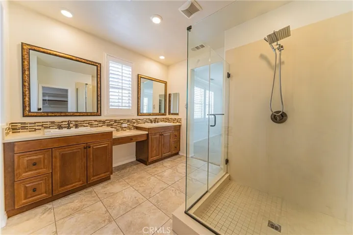 Master Bath3