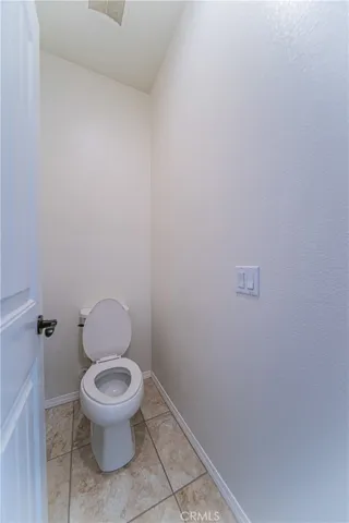Downstairs 1/2 Bath