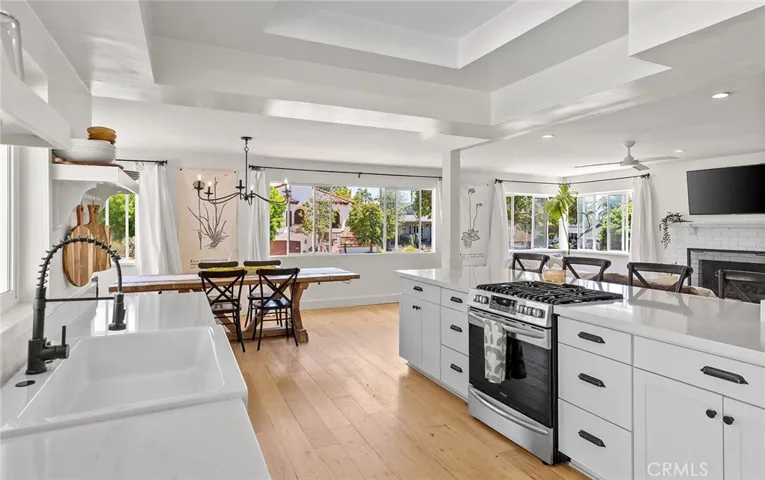128 Esplanade, San Clemente, California 92672