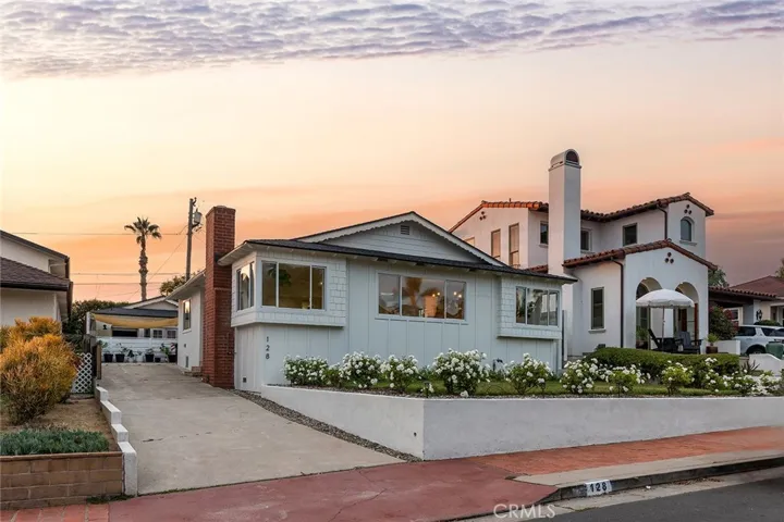 128 Esplanade, San Clemente, California 92672