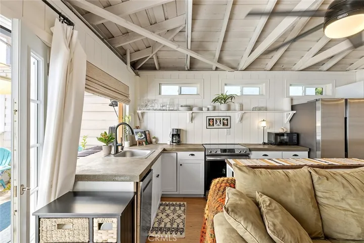 128 Esplanade, San Clemente, California 92672