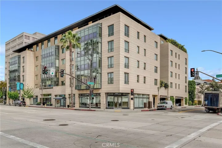 345 E Colorado Boulevard 502, Pasadena, California 91101, 3 Bedrooms Bedrooms, ,5 BathroomsBathrooms,Residential Lease,For Rent,Colorado,WS25173511