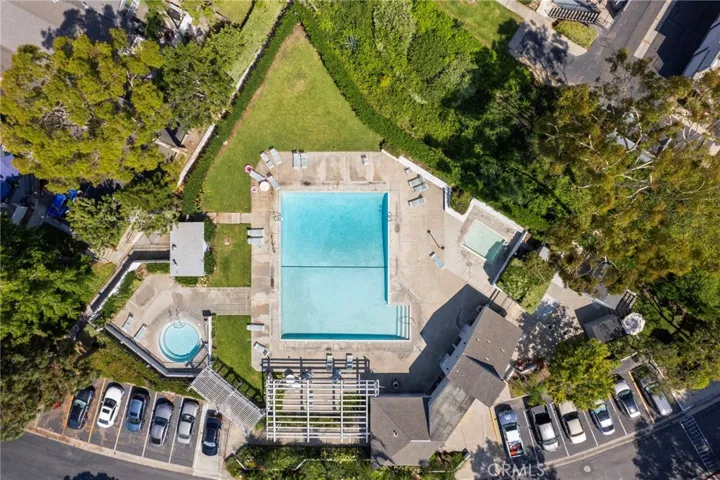 2 Separate Community Areas - This One Has Picnic And Outdoor Cooking Areas