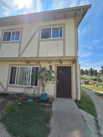 1149 S 41st 27, San Diego, California 92113
