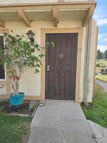 1149 S 41st 27, San Diego, California 92113
