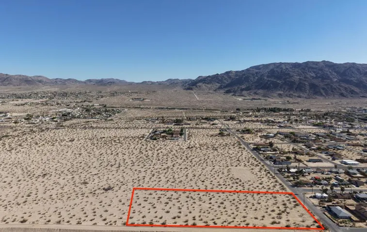 Desert Knoll Avenue  copy1