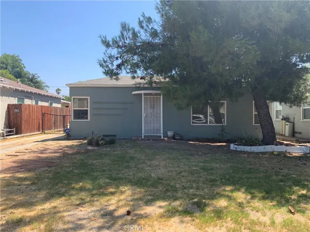 2839 N Stoddard Avenue, San Bernardino, California 92405, 2 Bedrooms Bedrooms, ,1 BathroomBathrooms,Residential Lease,For Rent,N Stoddard Avenue,WS25173607