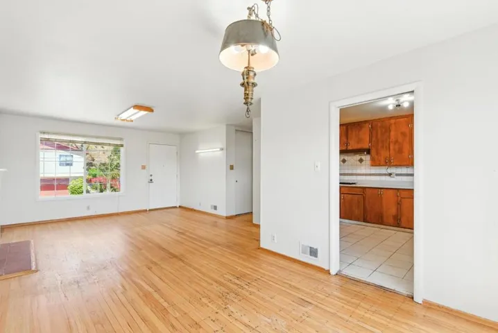 541 Diamond Avenue, South San Francisco, California 94080