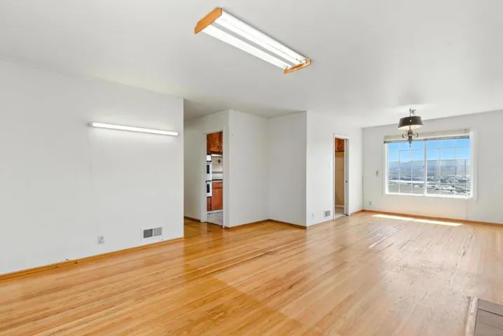 541 Diamond Avenue, South San Francisco, California 94080