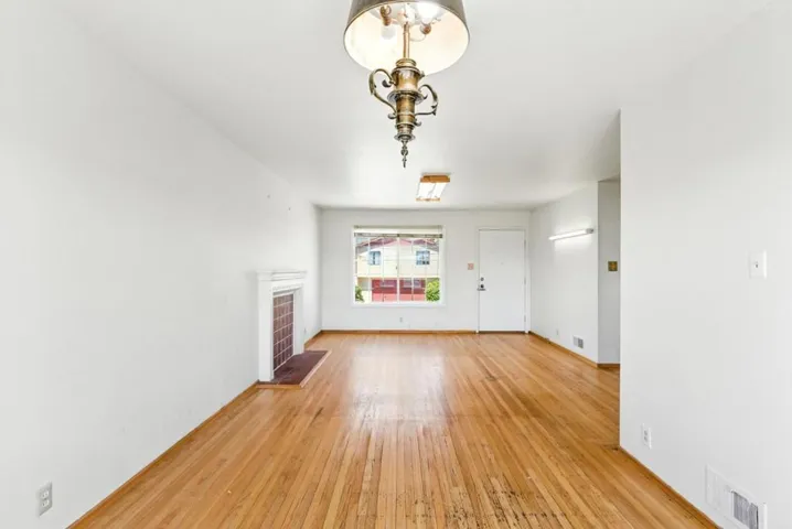 541 Diamond Avenue, South San Francisco, California 94080