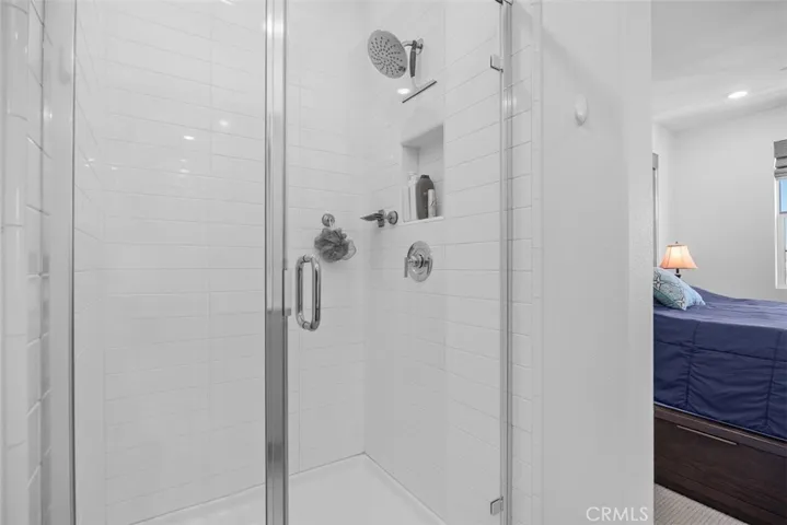 Primary shower