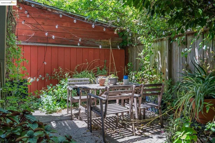 View of patio / terrace featuring outdoor dining space