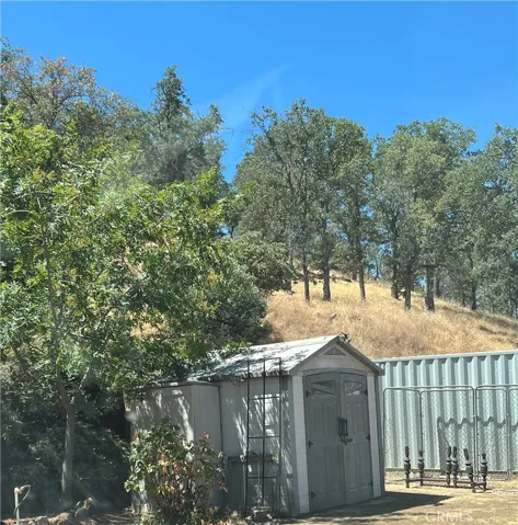 40075 Cornflower Lane, Squaw Valley, California 93675