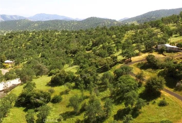 40075 Cornflower Lane, Squaw Valley, California 93675