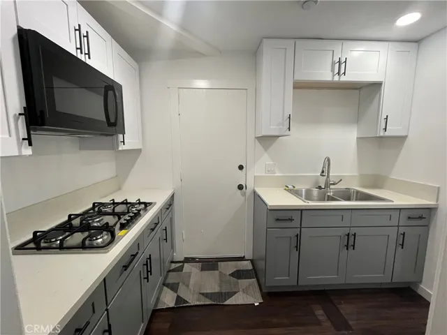 3096 Edwards Place, Riverside, California 92503