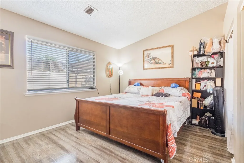 16850 Hidden Creek Drive, Victorville, California 92395 home-pic-7
