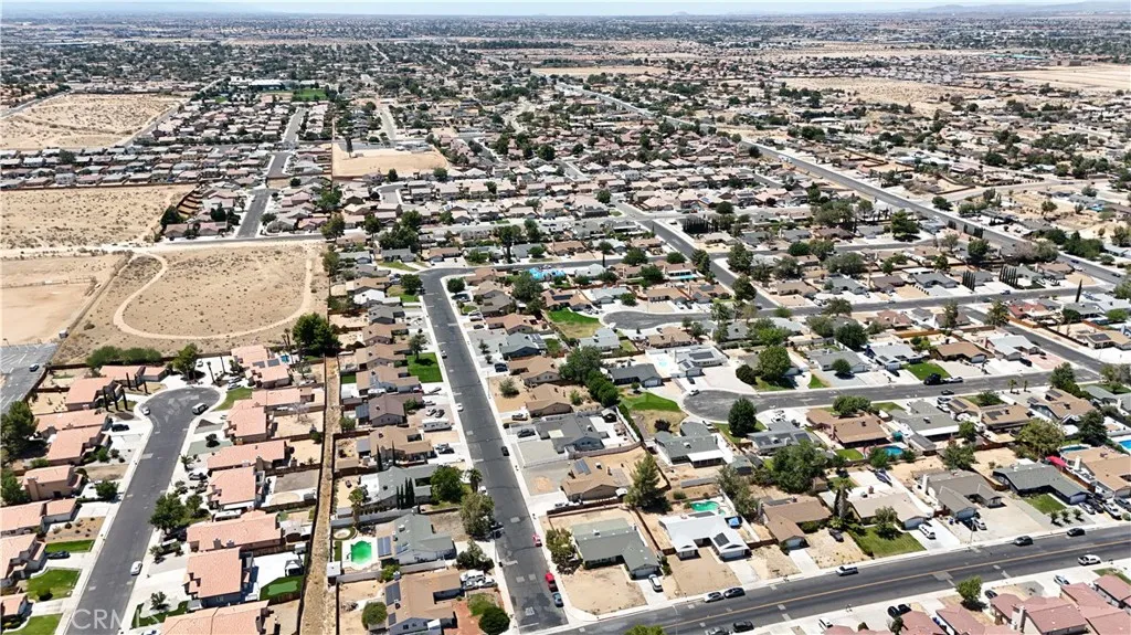 16850 Hidden Creek Drive, Victorville, California 92395 home-pic-18